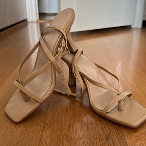 Abercrombie Tan Leather Square Toe Strappy Heel